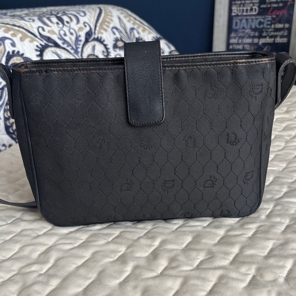 Dior Vintage Black Crossbody Bag with Gold Accents - Picture 3 of 16